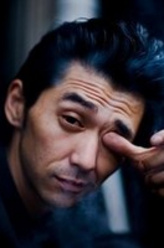 东金直弥