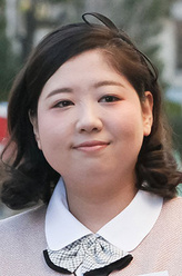 江里口麻理