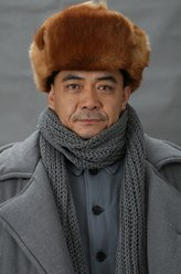 杨震山