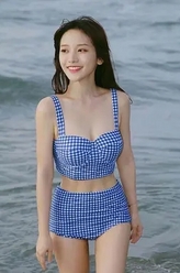 李妍熙