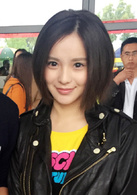 闵四月