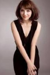 黄妮娜
