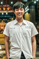 何允乐