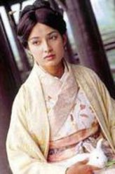 赵倩