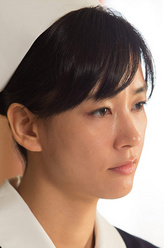 望月纱也子