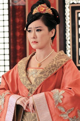 陆碧云