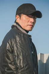 河明宇