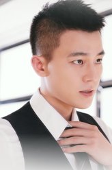欧豪
