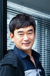 李大英