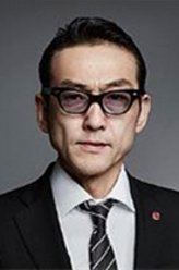 青柳靖