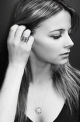 LizzieNeedham