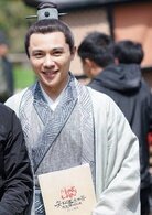 贺弘文