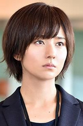 尾崎舞子