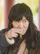 周颠
