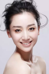 伊雯