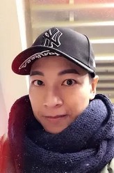 谭伟权
