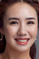 杨佳
