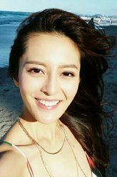 张曦雯