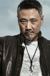 何玉山