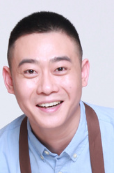 栾书培