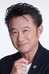 铃木康介