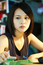 奚伊鸥