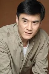 李强