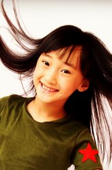 小女孩
