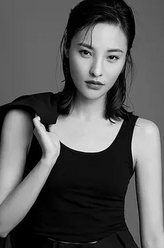 周爽