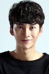李家兴