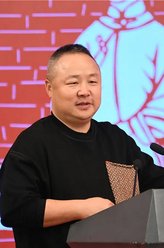 李梦谦