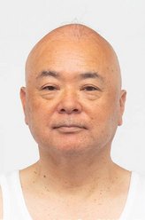 岸田商店・店主