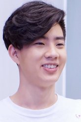 钟朋·阿卢迪吉朋