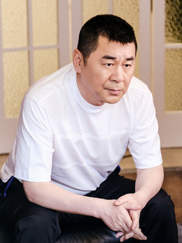 马列文