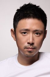 严东雷