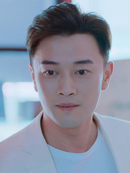 李俊龙