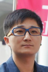刘仁静