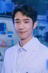 杨岚航