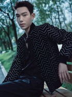 杨睿