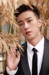 秦征
