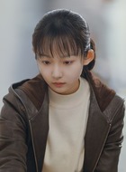杨逦