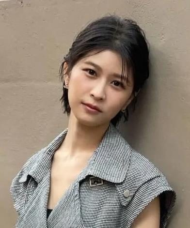 路妍真