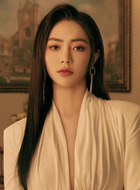 梁美