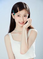 方玲