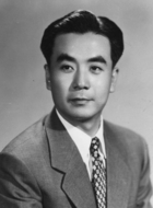 杨志卿