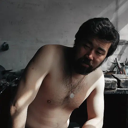 宏通&middot;巴图