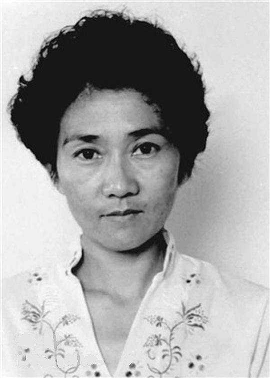 李容