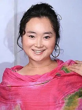 甄真