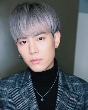 帕奥佩茨&middot;查伦舒克