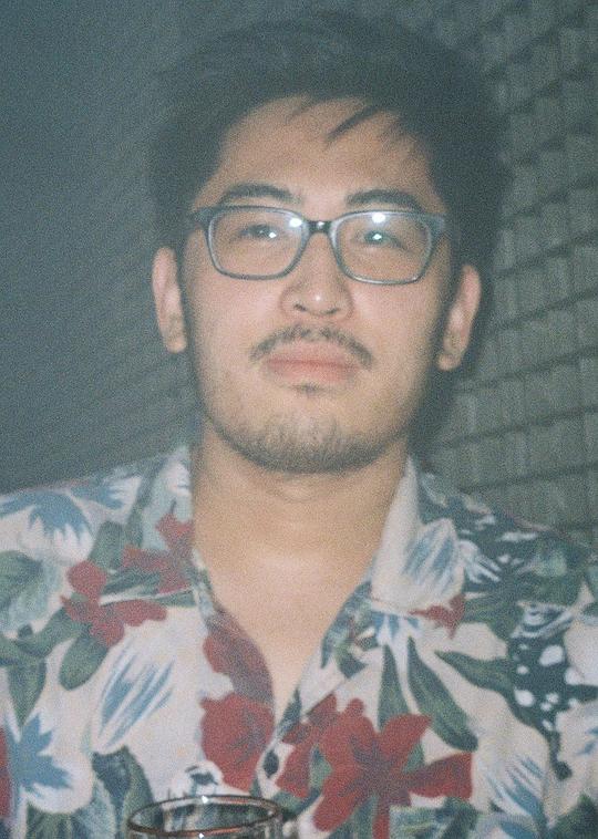 李越